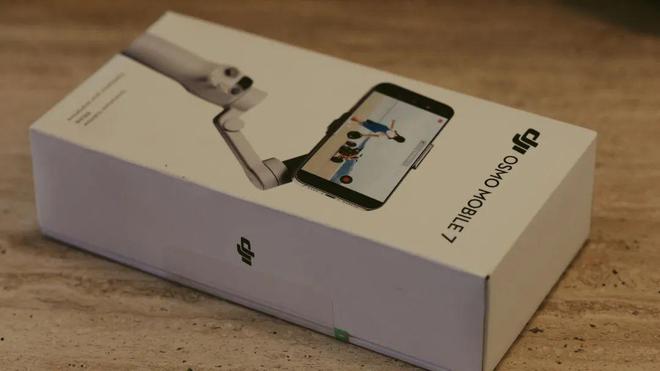 oblie 7 Pro稳定器首发初体验！龙8游戏进入549元！大疆OSMO M(图10)